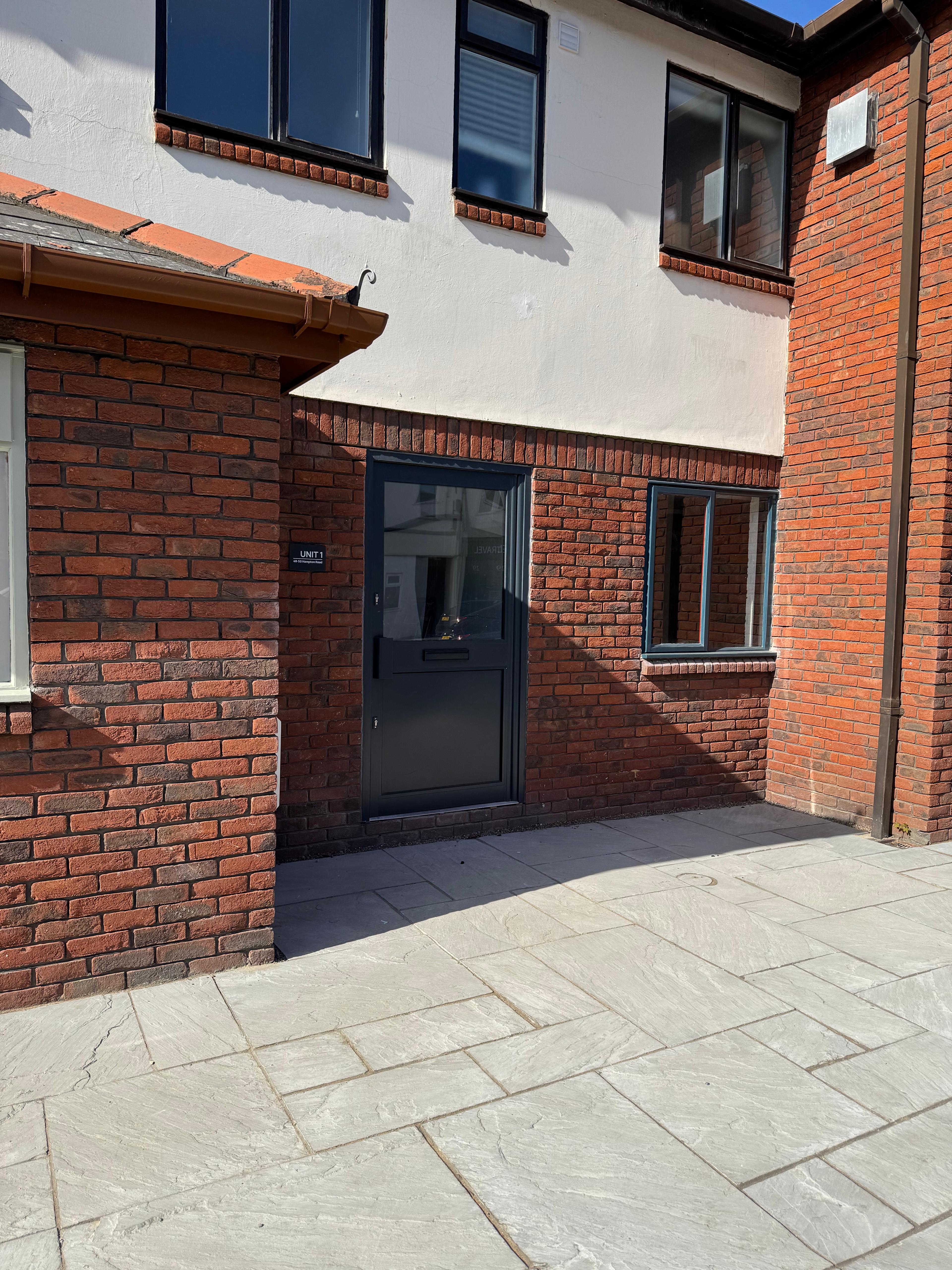 Retail/Shop in Twickenham - photo 3